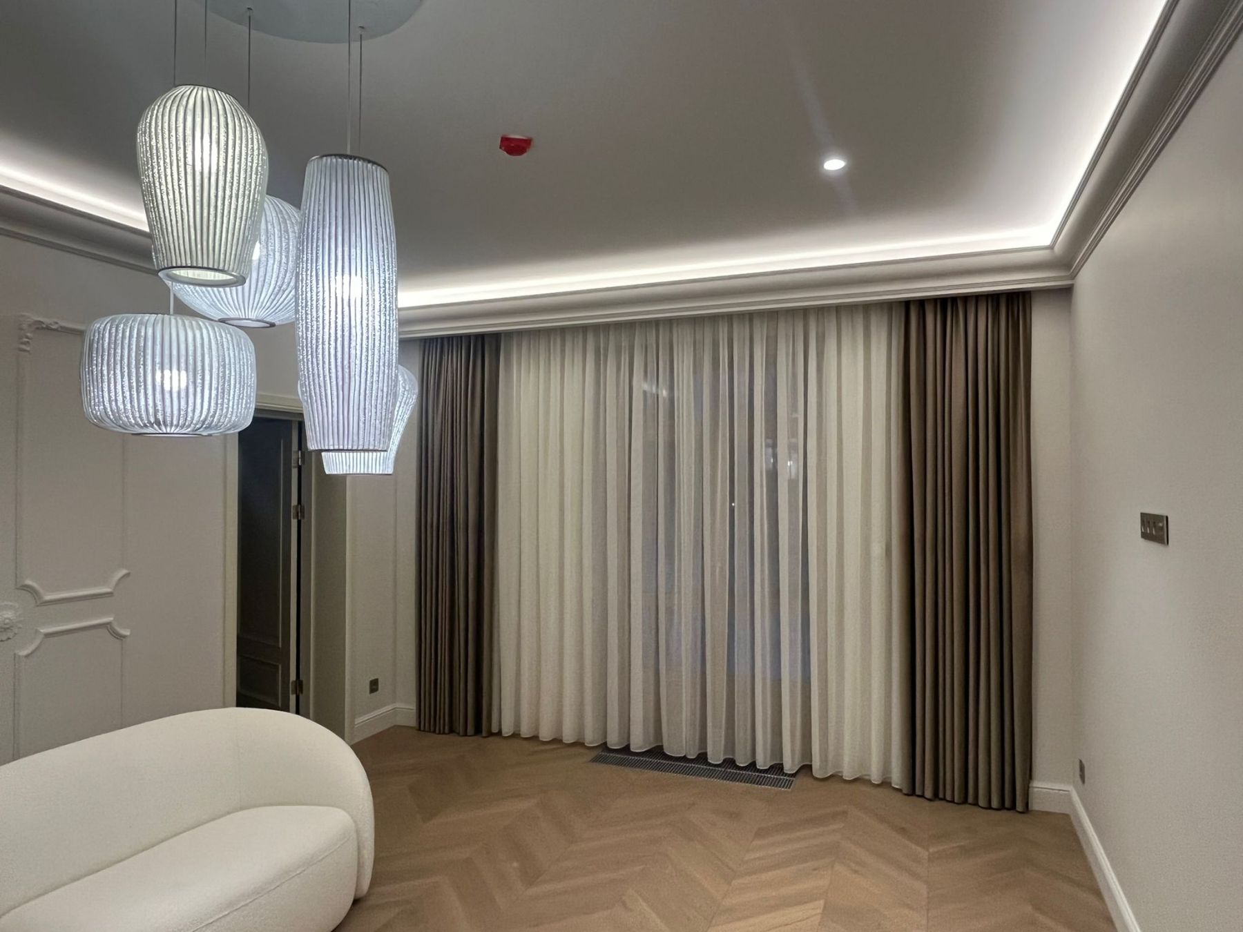 Aizkaru tirdzniecība