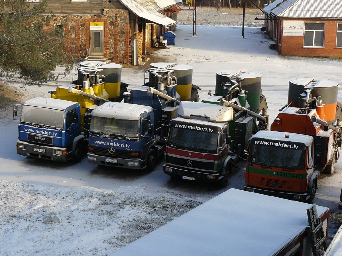 IZBRAUKUMU GRAUDU PĀRSTRĀDE UN LOPBARĪBAS SAGATAVOŠANA