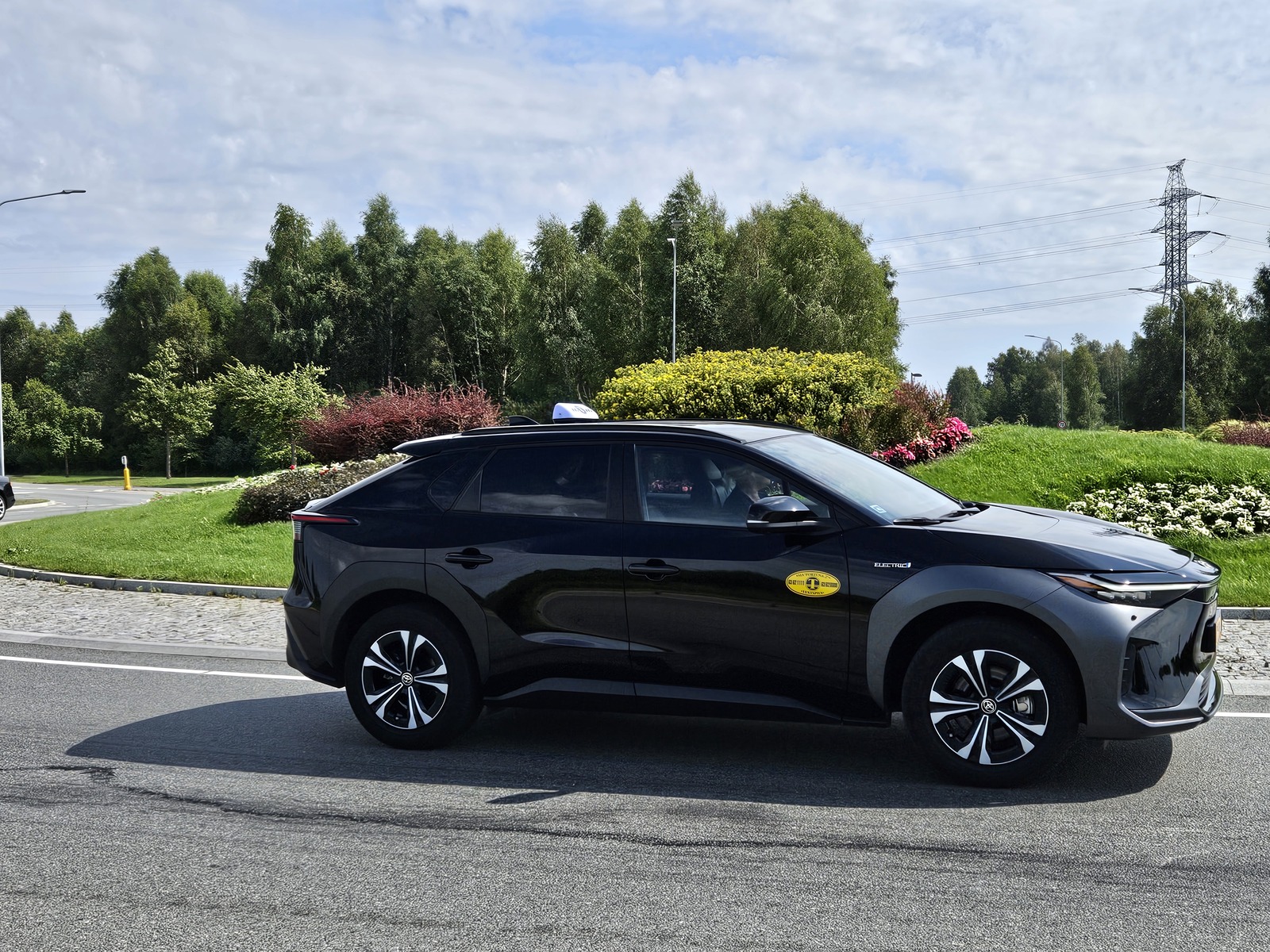 Diennakts taksometru pakalpojumi