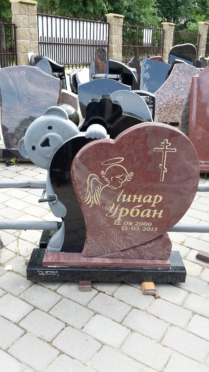 kapu pieminekļu gravēšana