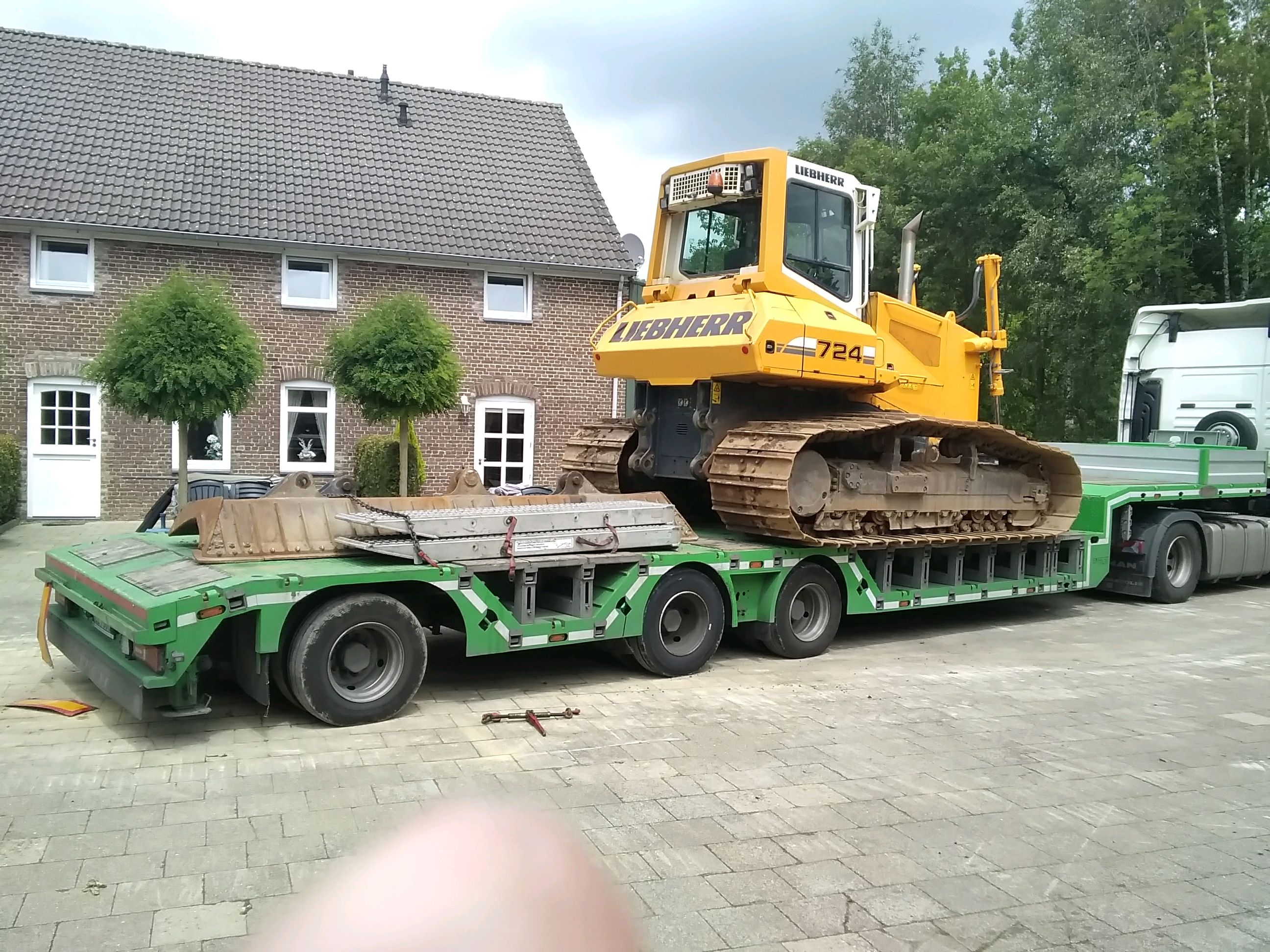 negabarīta kravu pārvadājumi