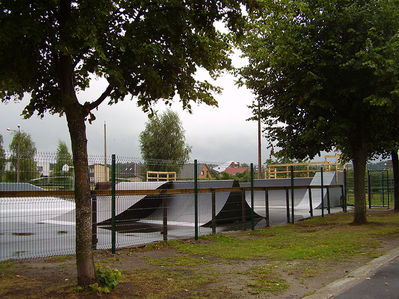 Vārti un žogi