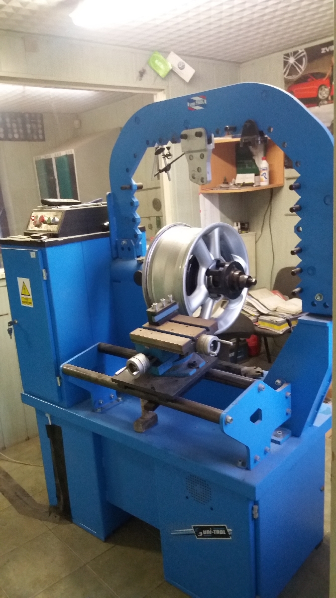 Disku valcēšana Tukumā, Disku serviss