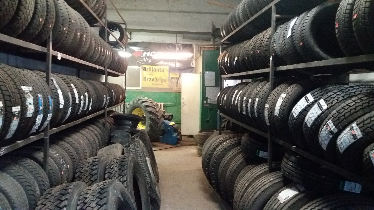 Riepu tirdzniecība Tukuma, Visu veidu riepas