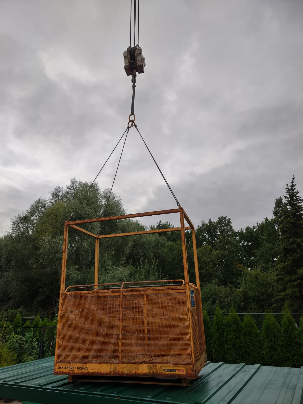 Cilvēku celšanas grozs BK500