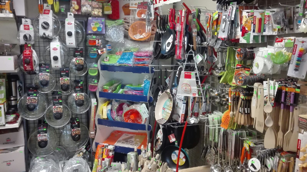 Virtuves piederumi Valmiera