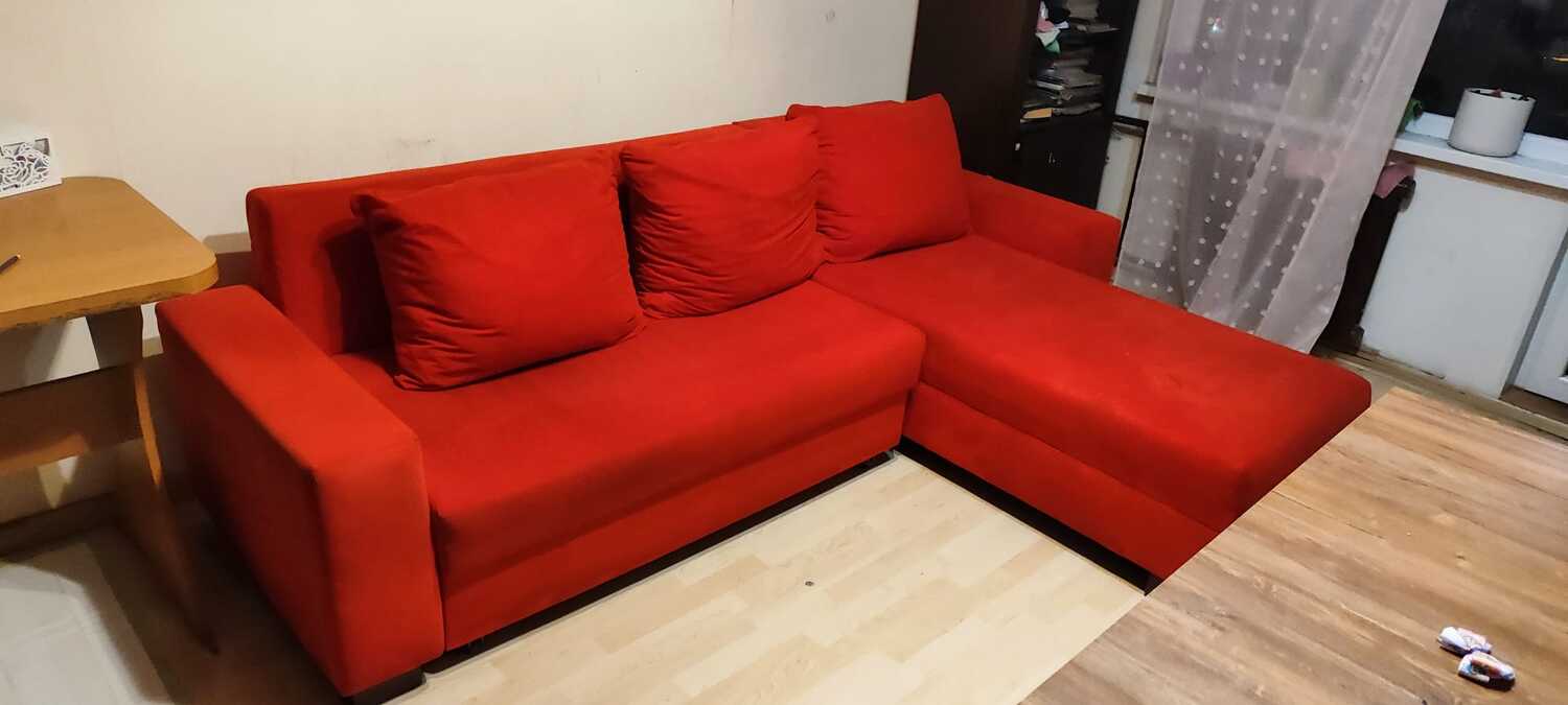 Mīksto mēbeļu tīrīšana