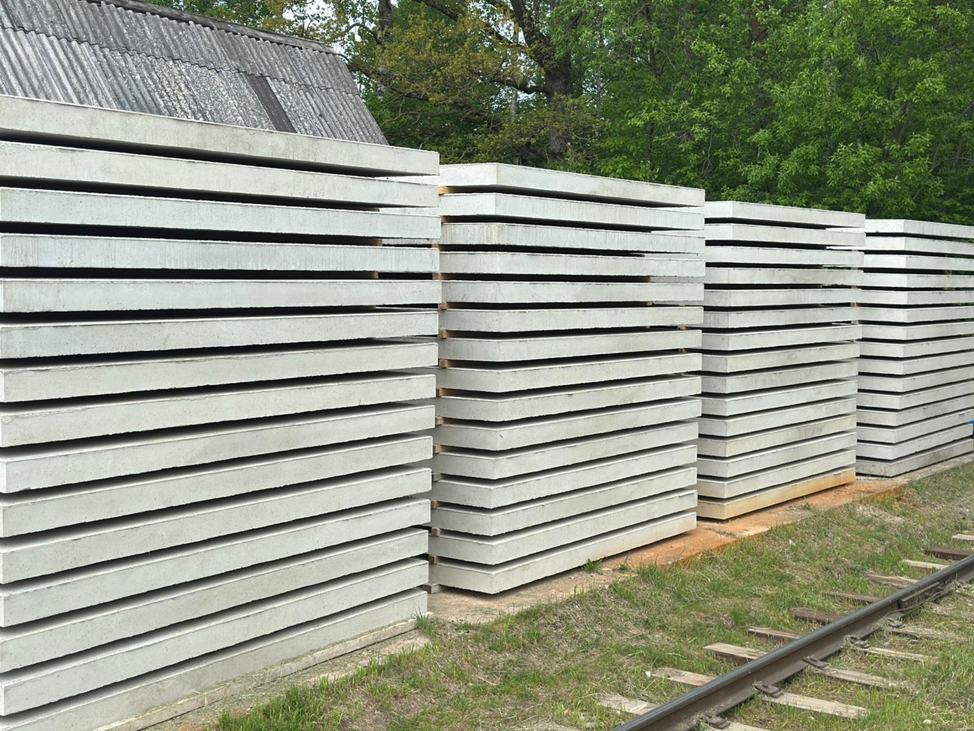 LAT SLABS produkcija