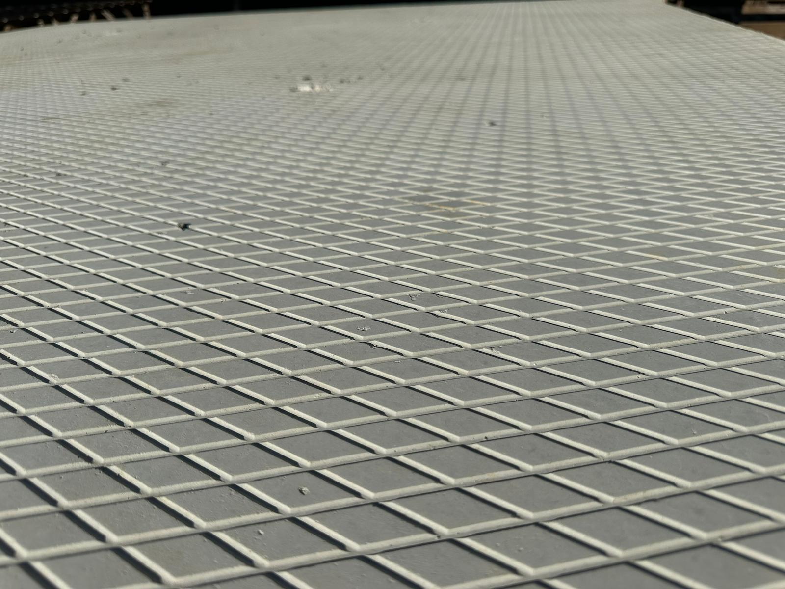 LAT SLABS produkcija