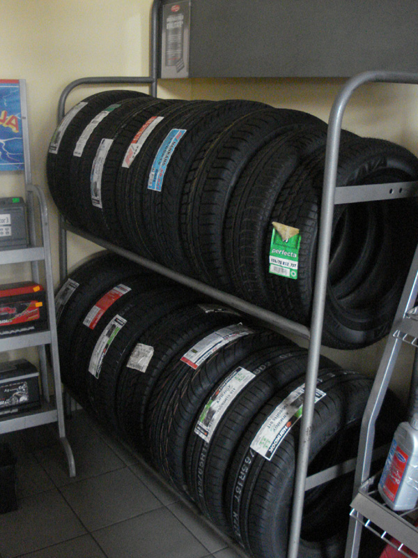 Auto riepu uzglabāšana Preiļos