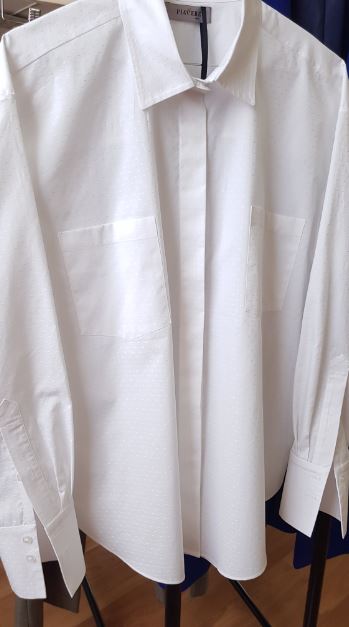 Klasiskās blūzes šūšana uz pasūtījuma