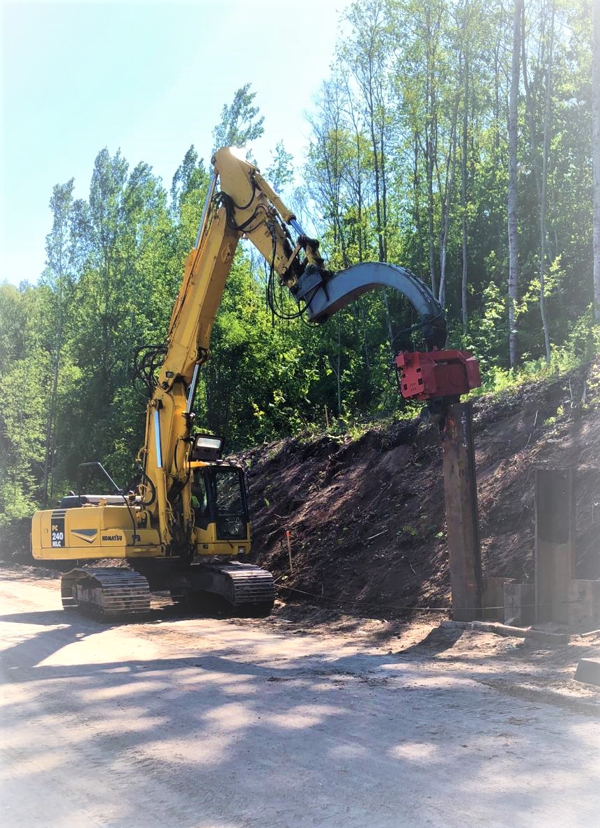 Eurotehnika, rievsienas, rievpāļi, Larsen