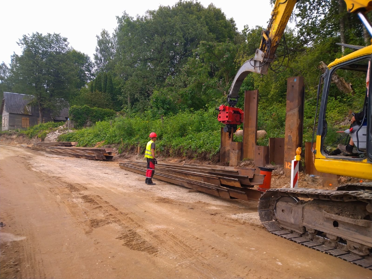 Larssen rievpāļi, rievsienas Spunt