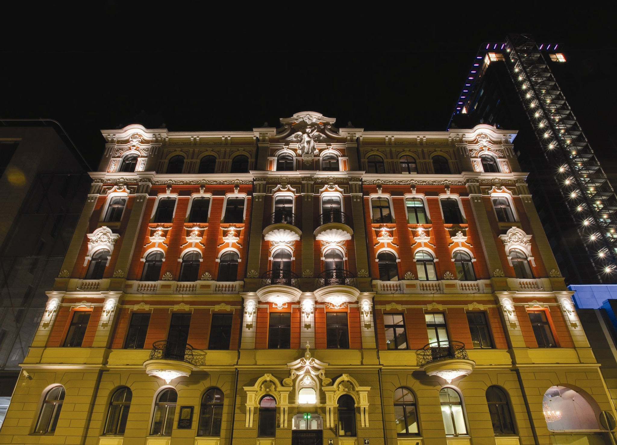 Vēsturisko ēku rekonstrukcija