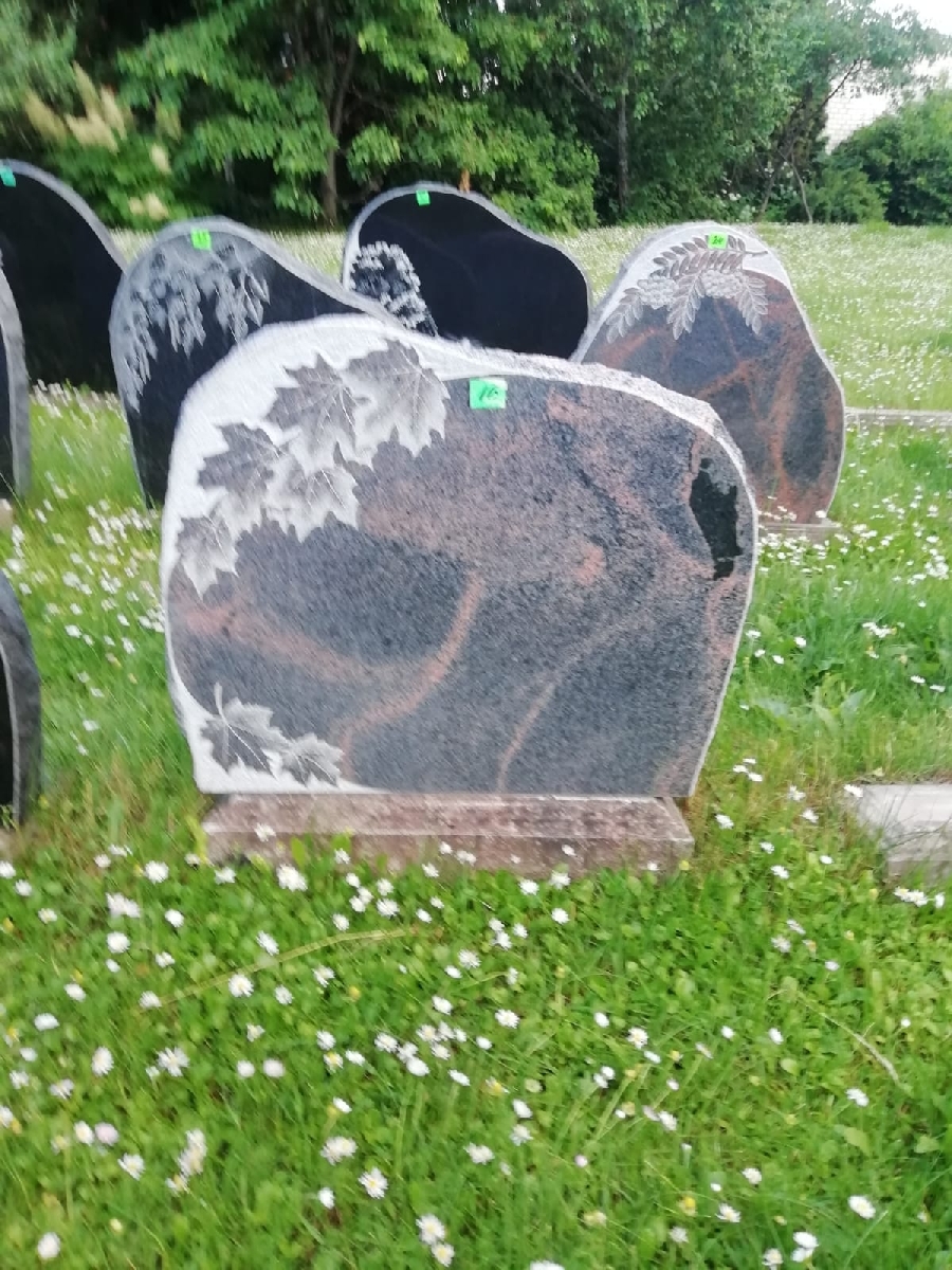 Kapu pieminekļu izgatavošana Siguldā