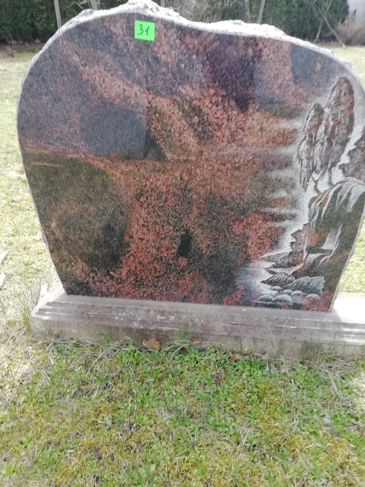 Kapu pieminekļu izgatavošana Siguldā