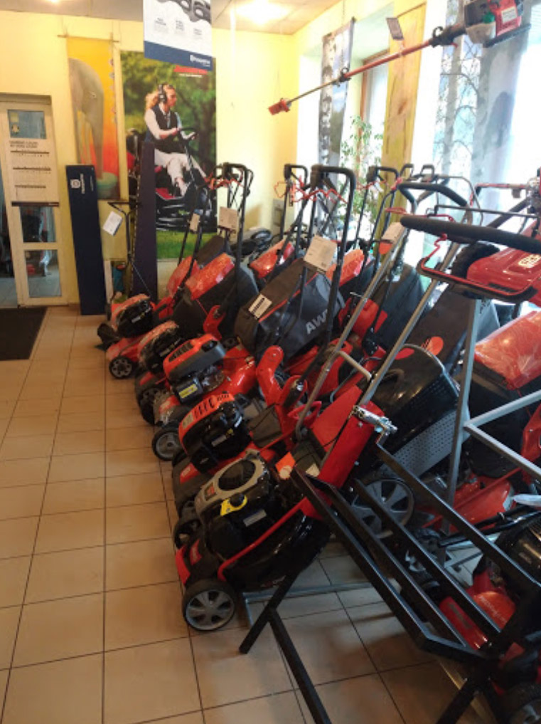 Zāles pļāvēju remonts Rīgā