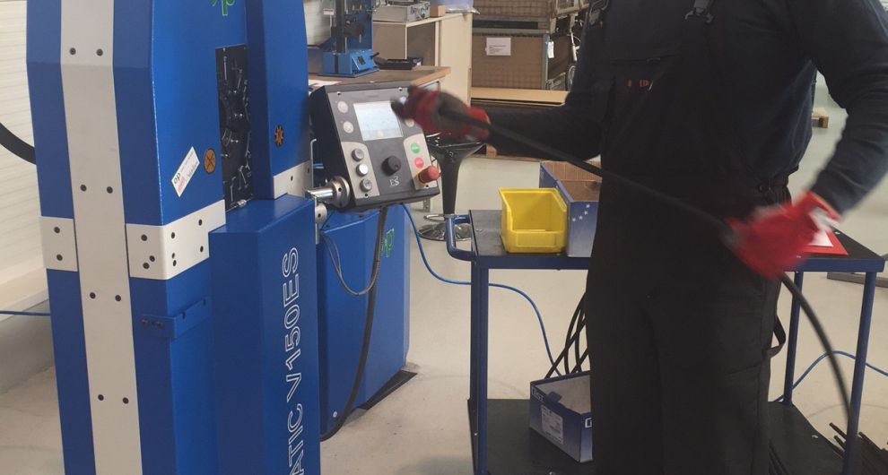 Hydraulik Bauteile Baltic, hidrauliskās iekārtas