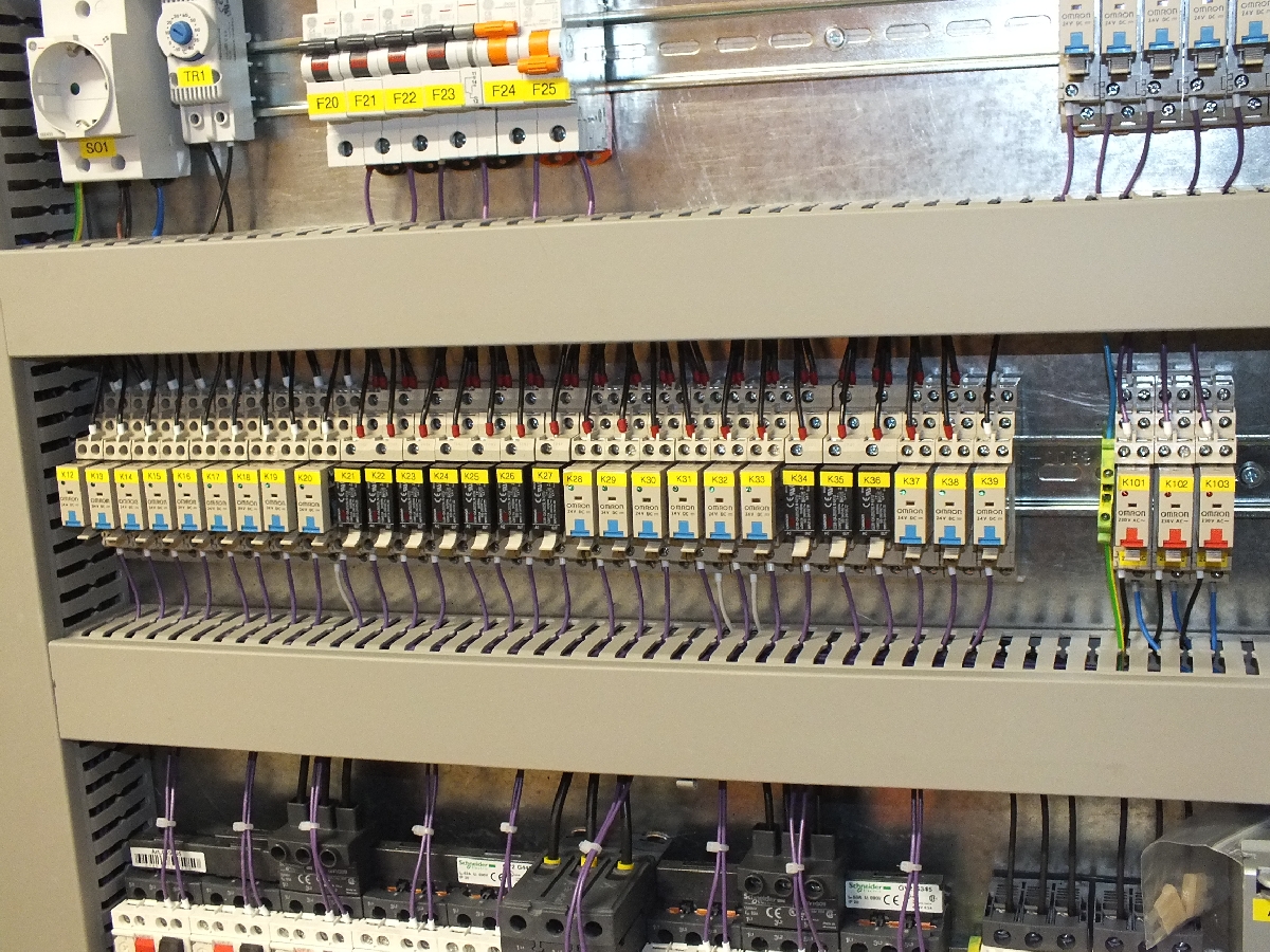 Atkritumu šķirošanas automātikas projektēšana Cēsis Vidzeme Latvija Eesti Lithuania