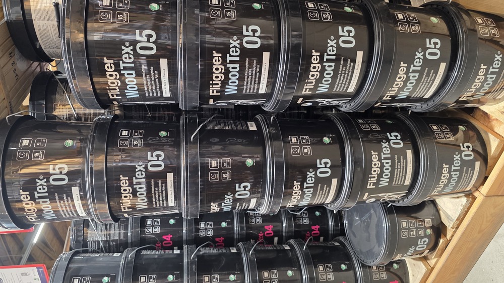 Flugger WoodTex 05 stends Profcentrs veikalā