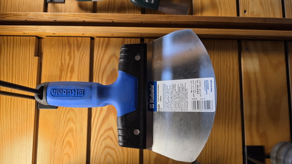 Instruments Profcentrs veikalā