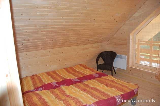 Viesu māja Krustpils