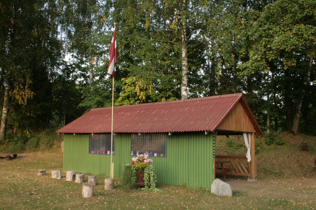 Zvagznītes āra nojume tūristu