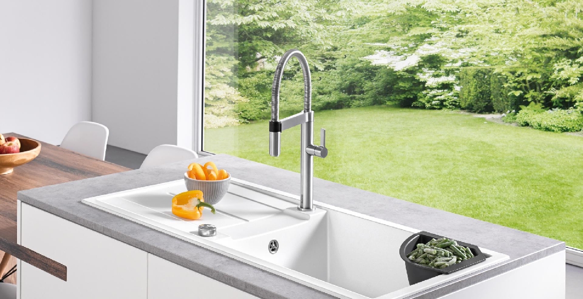 BLANCO, BLANCO jaucējkrāns, BLANCO šķidro ziepju dozators, BLANCO CULINA-S, nerūsējošā tērauda jaucējkrāns, piederumi izlietnēm, izlietnes piederums, stūra kolanders, BLANCO SONA