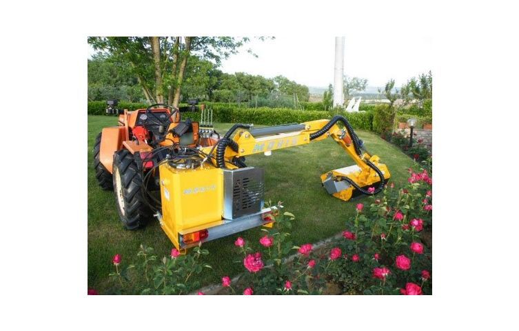 Grāvjmalu kopšanas tehnika