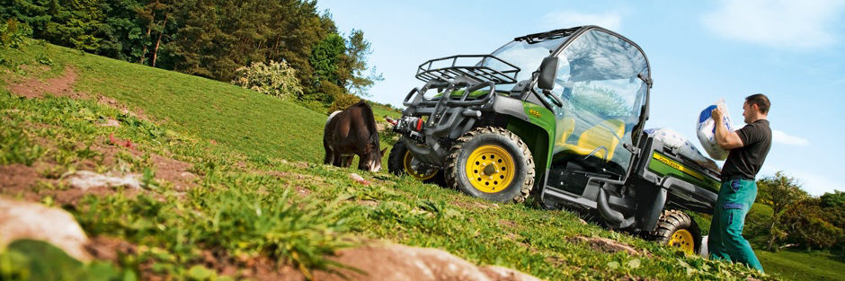 John Deere Gator