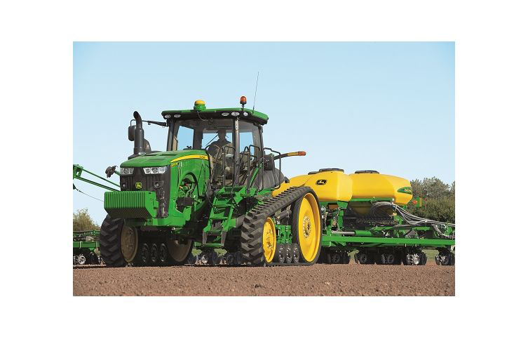 John Deere traktori