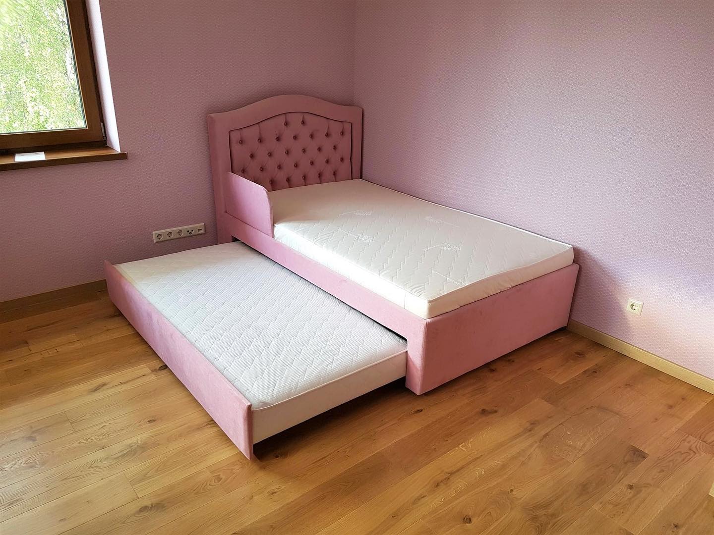 Bērnu saliekamās gultas