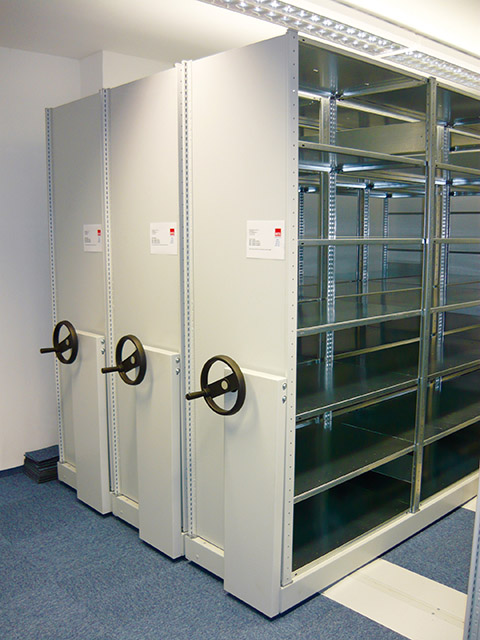 Metāla plaukti, noliktavu plaukti, arhīvu plaukti, Rīga, Daugavpils