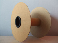 Kartona spoles tehnisko materiālu uztīšanai