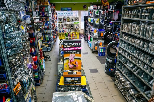 rezerves daļu tirdzniecība