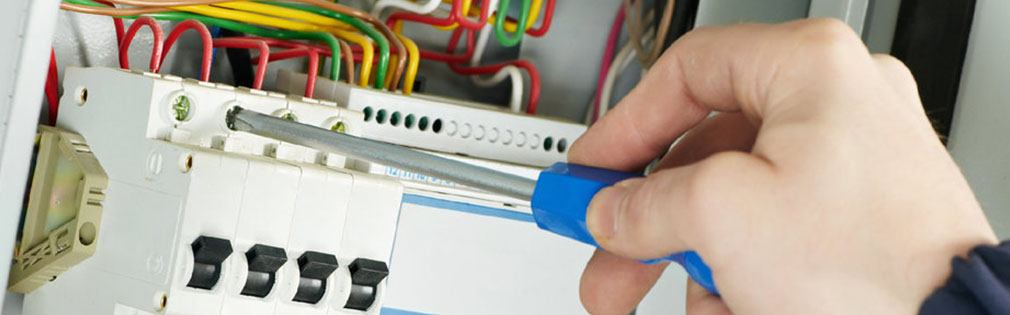 Vājstrāvas sistēmu instalācija