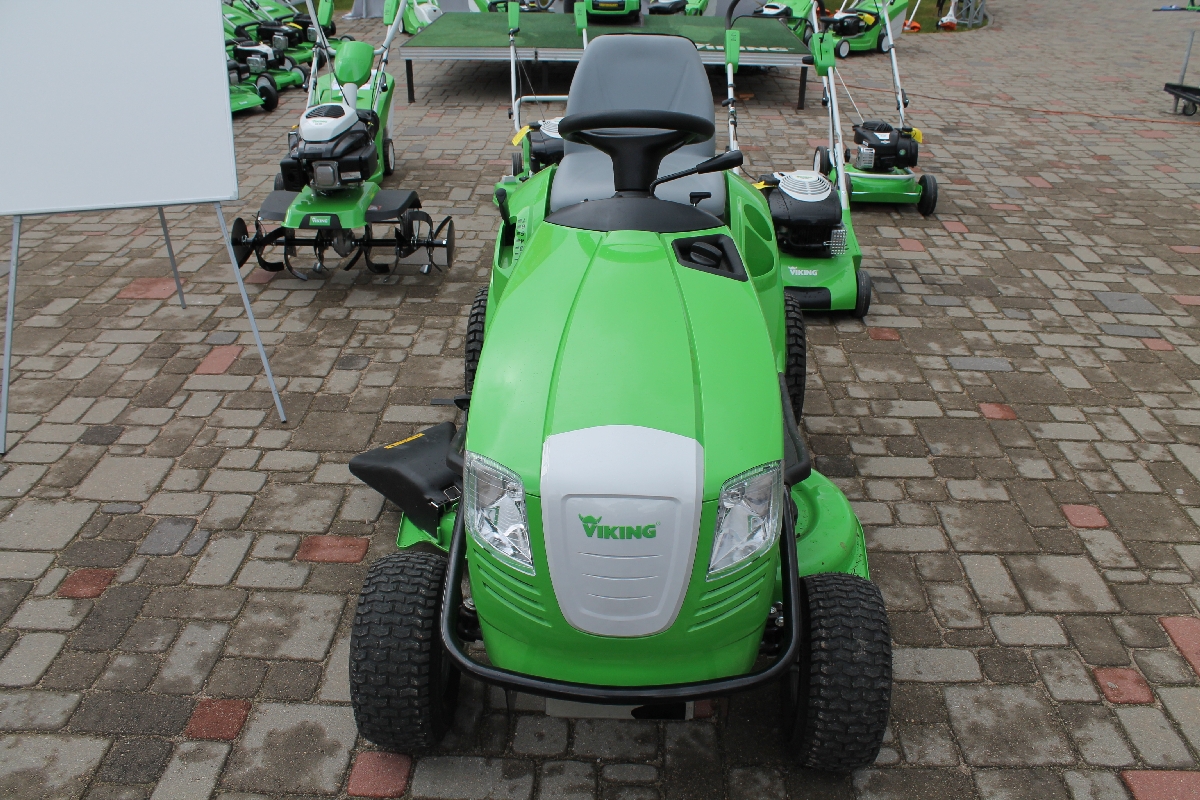 Viking mauriņa traktori, kultivatori