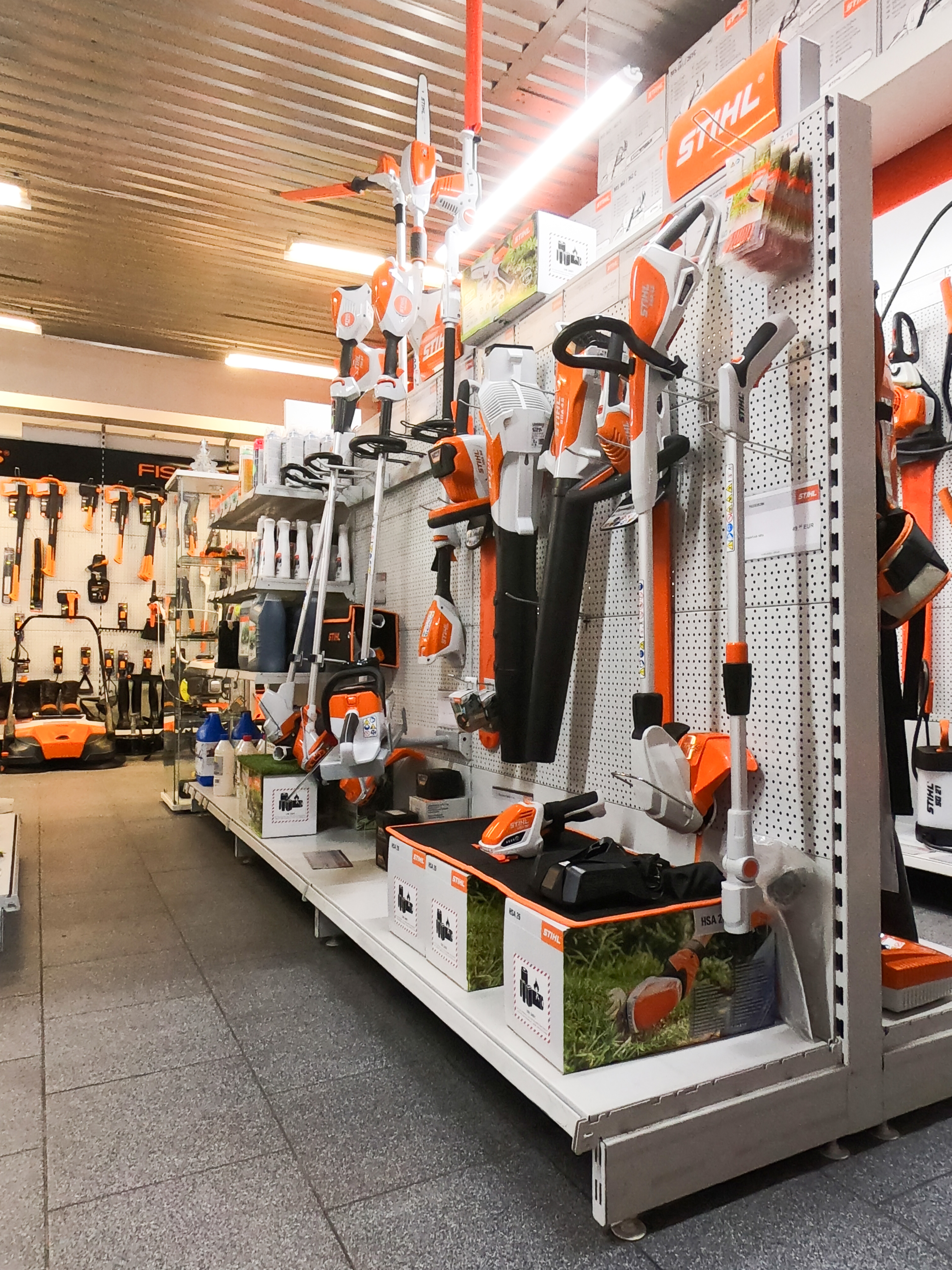 STIHL motorzāģi un krūmgrieži