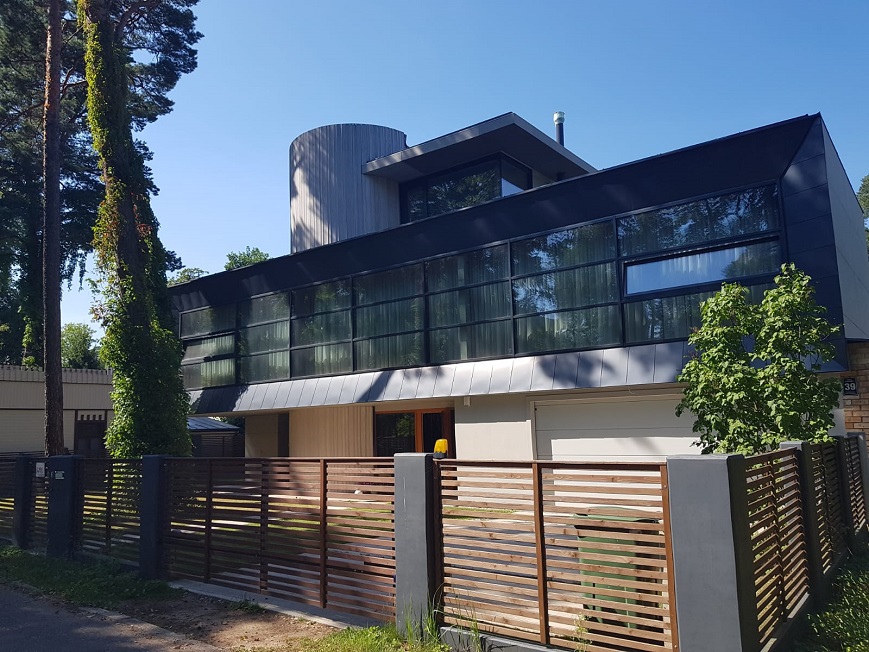 Alumīnija durvis