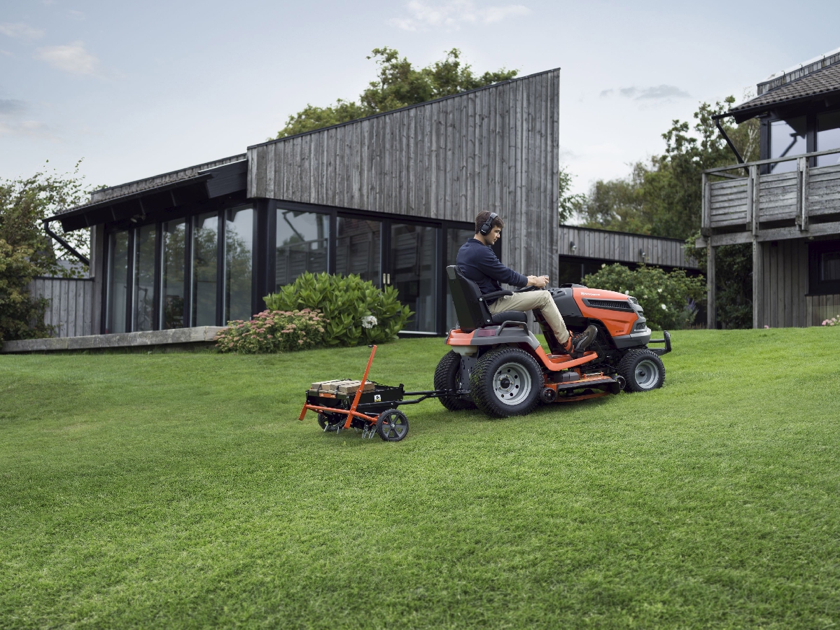 Dārza traktori un raideri bezmaksas piegāde visa Latvijā