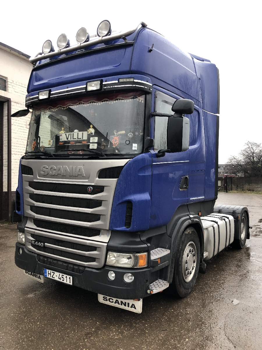 Kravas autototransporta apkope un remonts