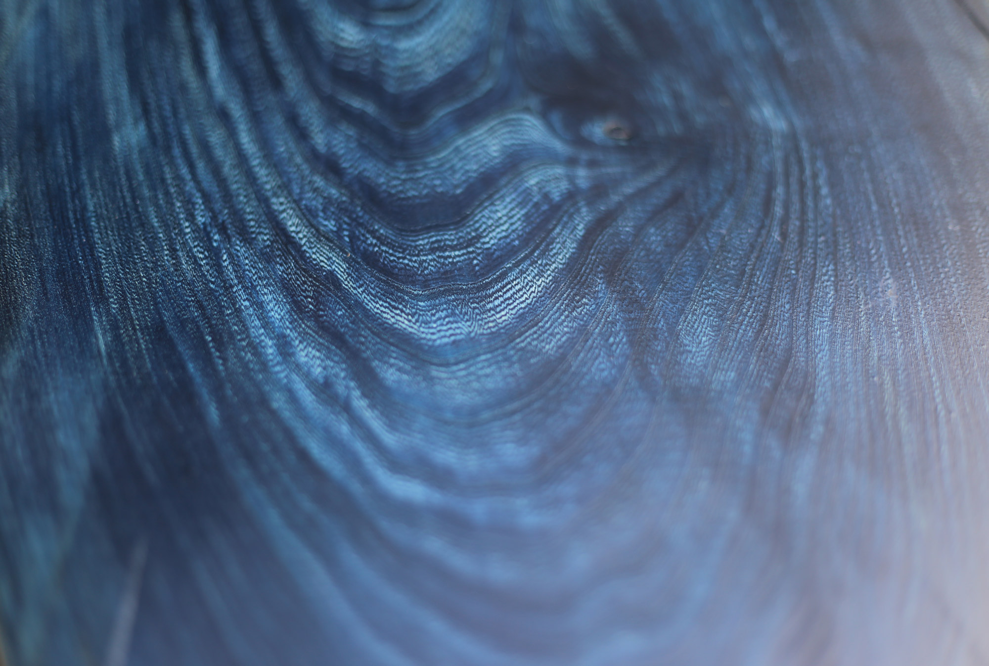 Mēbeles no masīvkoka - ozola, papeles, apses, egles, gobas