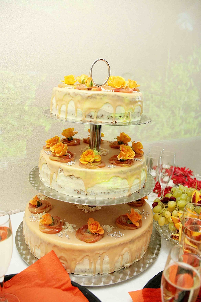 Konditorejas izstrādājumi. Kāzu tortes