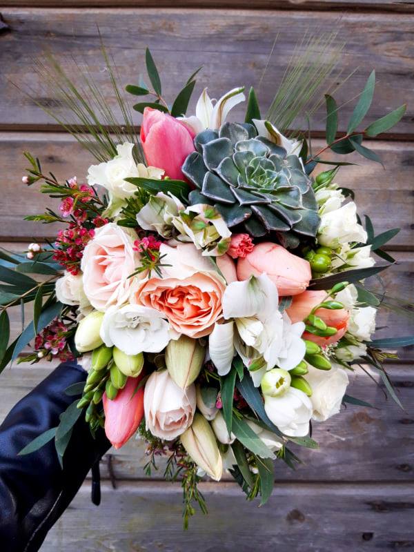 Ziedu veikals "Bukete"