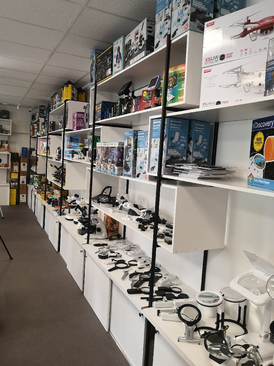 Kvalitatīvu optisko ierīču tirdzniecība