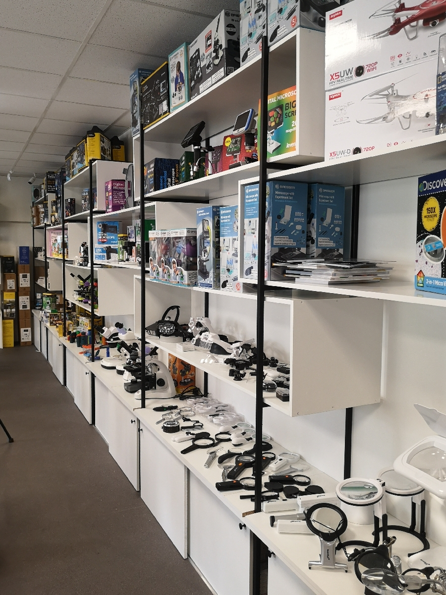 Kvalitatīvu optisko ierīču tirdzniecība