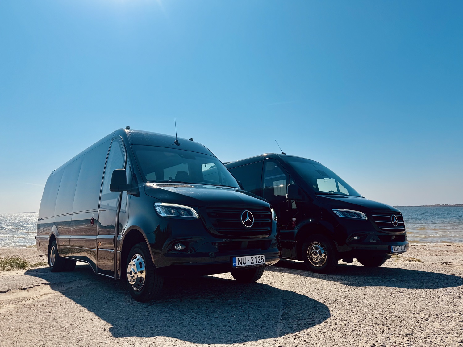 Dažāda veida pasažieru transferi ar auto