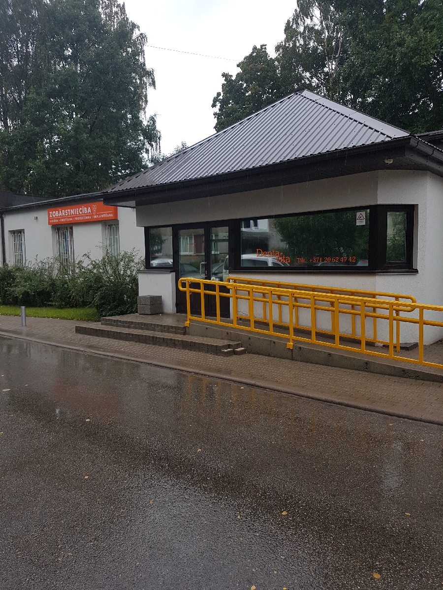 Zobu higiēnists Ķengaragā, Maskavas ielā