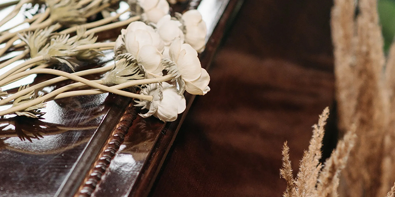 Diennakts APBEDĪŠANAS pakalpojumi 00-24