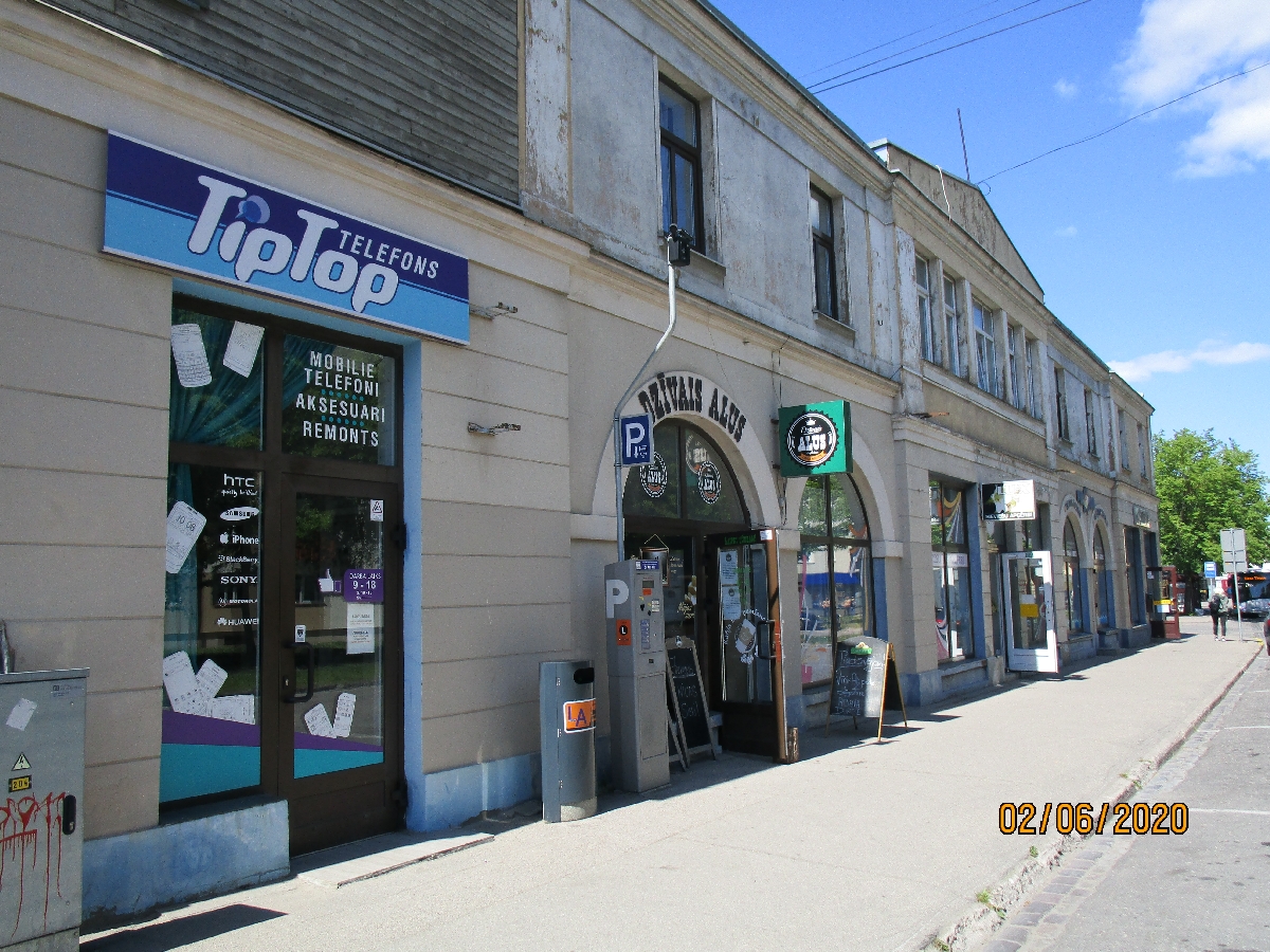 "Tip Top Telefons", veikals-darbnīca